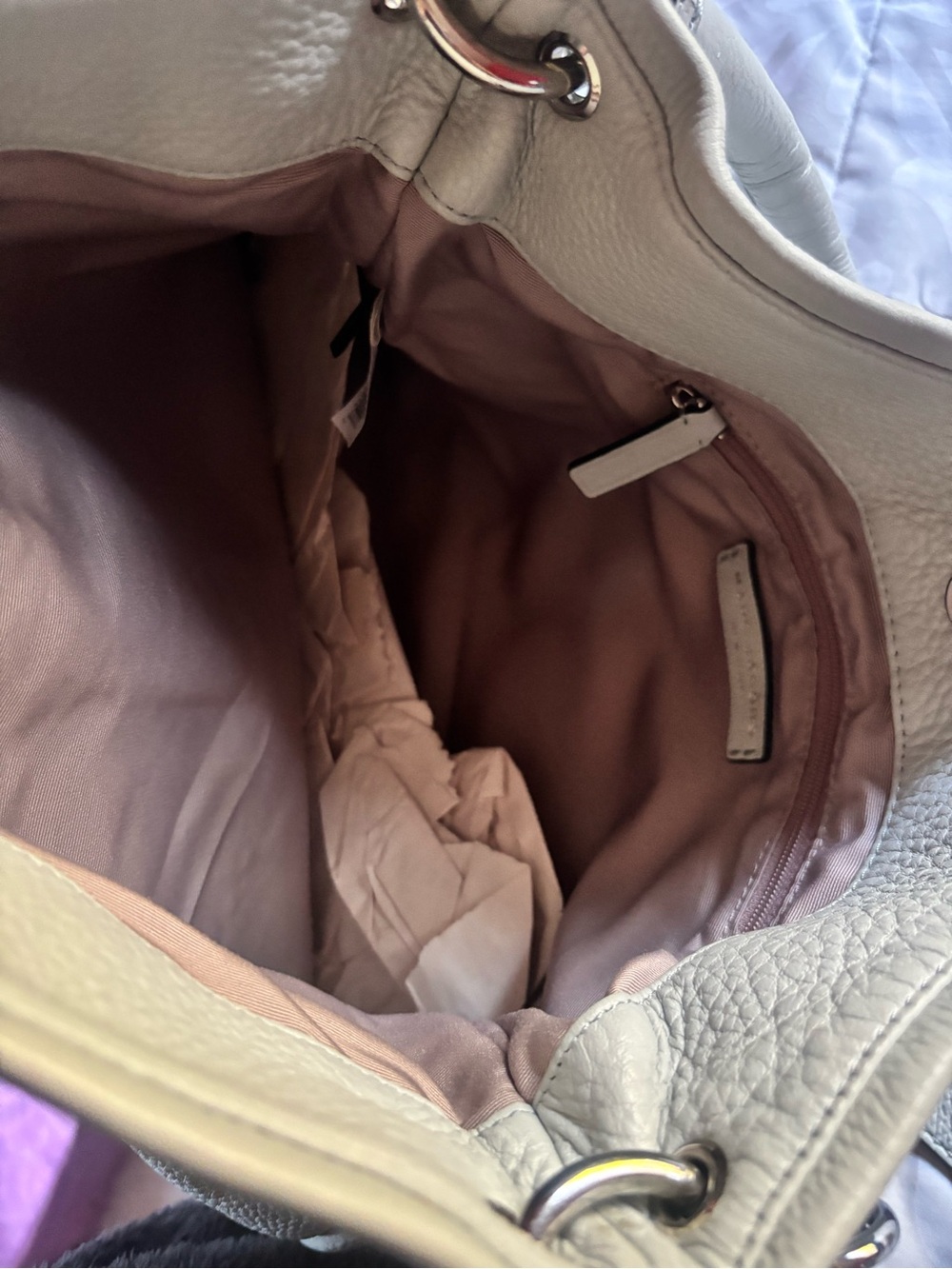 Marc Jacobs Soft Leather Bag with Strap - Picture 4 of 10